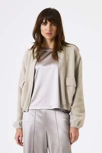 Garcia: GARCIA BOMBER JACKET - FEATHER GREY