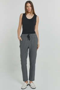BETTY BASICS KENZIE JOGGER - GREY CHECK - BLACK