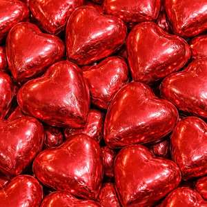 Chocolate Hearts: Chocolate Hearts - Red