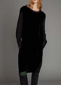 Zambesi: Dress | Frame (Black Velvet)