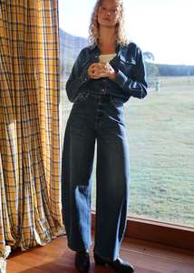 Jeans | Gigi Barrel (Reign)