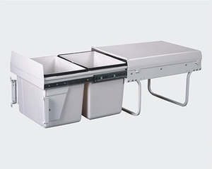 Door Mounted (Soft Close)