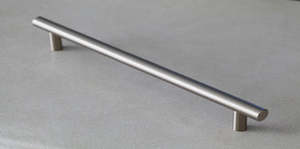 Handle: Model 1335