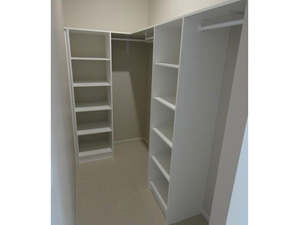 Wardrobe: Standard wardrobe tower