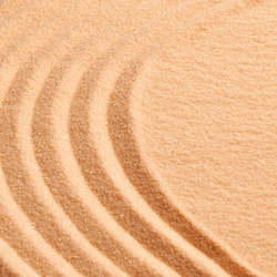 Coloured Sand: Beige coloured sand (1 cup)