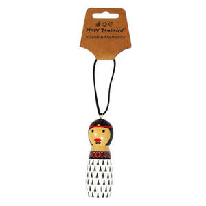 Kiwiana: NZ Māori Wahine Peg Doll Hanging Ornament