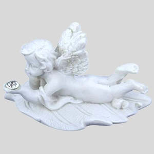 Cherubs Angels: Cherub Lying on Leaf