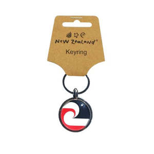 Magnets Keyrings: NZ Māori Flag Dome Keyring
