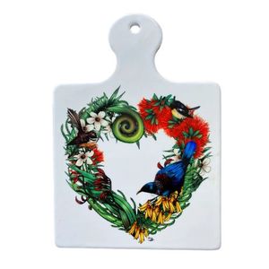 Sophie Blokker: Sophie Blokker Trivet - Tui in Flora Heart & Birds