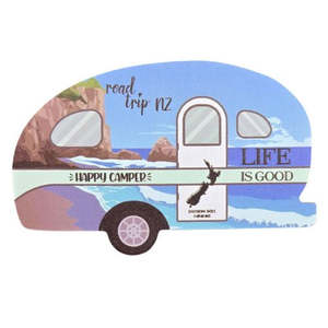 Happy Campers: Happy Camper Caravan Magnet with Cliffs & Beach