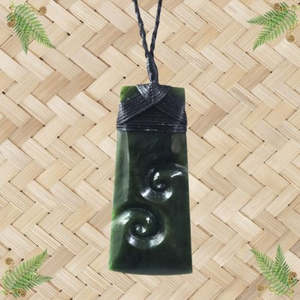 Greenstone Necklaces Pendants: NZ Greenstone Toki with 2 Koru Pendant - 80mm