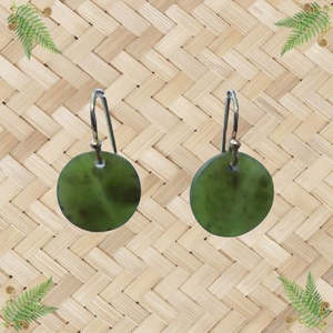 NZ Greenstone Porohita Disc Earrings - 15mm