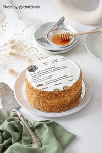 Products: Custom Decorated Delights Honey Cakes - Crispy Eatery