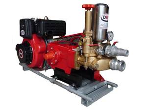 Products: DEK W450 Piston Pump 18HP F700 Diesel Collingwood Cross Country