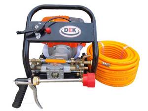 Products: DEK Spray Pump 4-Stroke (GS38) Collingwood Cross Country