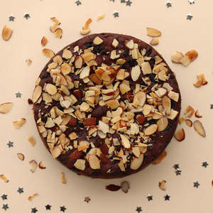 Festive Collections: Pre-order 18cm round Fruitcake