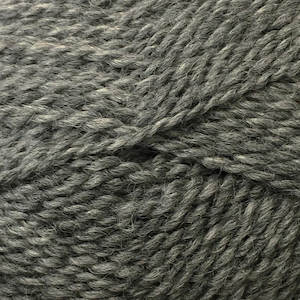 Crucci Wanaka Station Naturals Dk: Crucci Wanaka Station Naturals 8ply 3 Silver