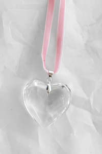 All Of Crushes: Clear Quartz Heart - Pink Velvet