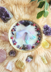 Products: Crystals infused coco candle (I am calm) CrystaLandnz