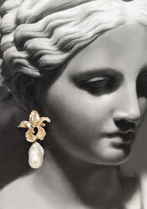 Flower Picks: Clarissa - golden orchid shape flower and cascading pearl drop earrings