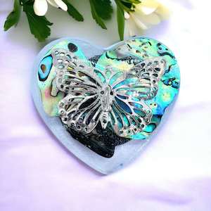Crystal Resin Art: Hand Made Resin Fridge Magnets.
