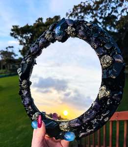 Crystal Mirror “Star-bound Keeper” 25cm