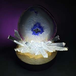 Crystal Cluster Lamp Purple Agate & Selenite (2)