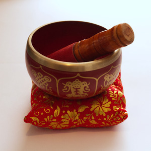 Tibetan Bowls: Tibetan Singing Bowl Brass Lucky Red with Cushion 6cm x 11cm
