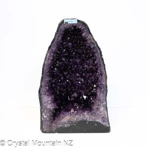 Geodes: AAA Grade Amethyst Geode