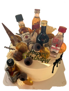 Customized Cakes 1: Miniature Spirits Cake 迷你样化酒精蛋糕