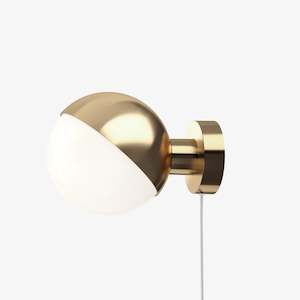 VL Studio Wall Lamp