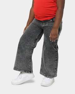 EN ES Kid's Forward Baggy Jean Black Wash