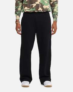 Carre Grit Trackpants Black