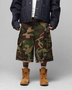 Mens Back Catalogue Bottoms: Loiter Collateral Cargo Shorts Camo