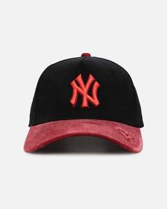 Womens Sale Headwear: New Era New York Yankees 'Velvet Cord Certified Lover' 9FORTY A-Frame Premium Corduroy Snapback Violet