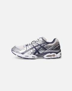 Gifts For Him: Asics Gel-Nimbus 9 Oatmeal