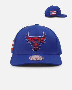 Mitchell & Ness Chicago Bulls 'Puerto Rico Flag' Pro Crown Snapback Blue
