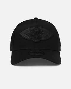 New Era New Orleans Pelicans 'NBA Black On Black' 9FORTY A-Frame Snapback Black