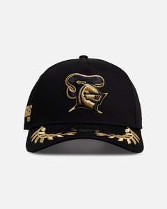 All Black And Gold: New Era Newcastle Knights 'NRL Vegas Round 2026' 9FORTY A-Frame Snapback Black/Gold