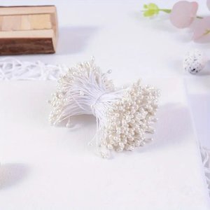 White: Flower Stamens - Matte White Medium