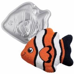 Hireage: HIRE - Tropical Fish Cake Tin