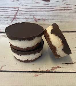 Keto Cups: Bounty Keto Cup