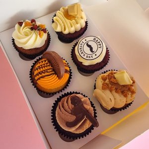 Father’s Day Cupcakes | Gift Box