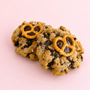 Pretzel Dark Chocolate New York Style Cookies