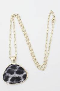 Necklaces: Necklace - Cheetah