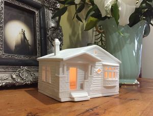 Räder - Bungalow - Porcelain Tealight House