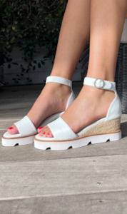 Minx | Spanish Dolly