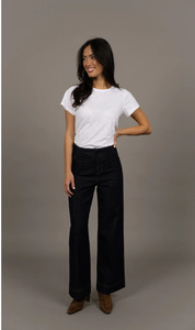 Jeans: Escapade Jean