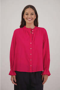 Tops: Robbie Top