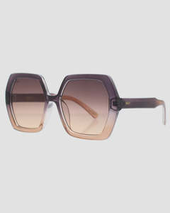 Accessories: Reality Eyewear | Anya | Aubergine Fade